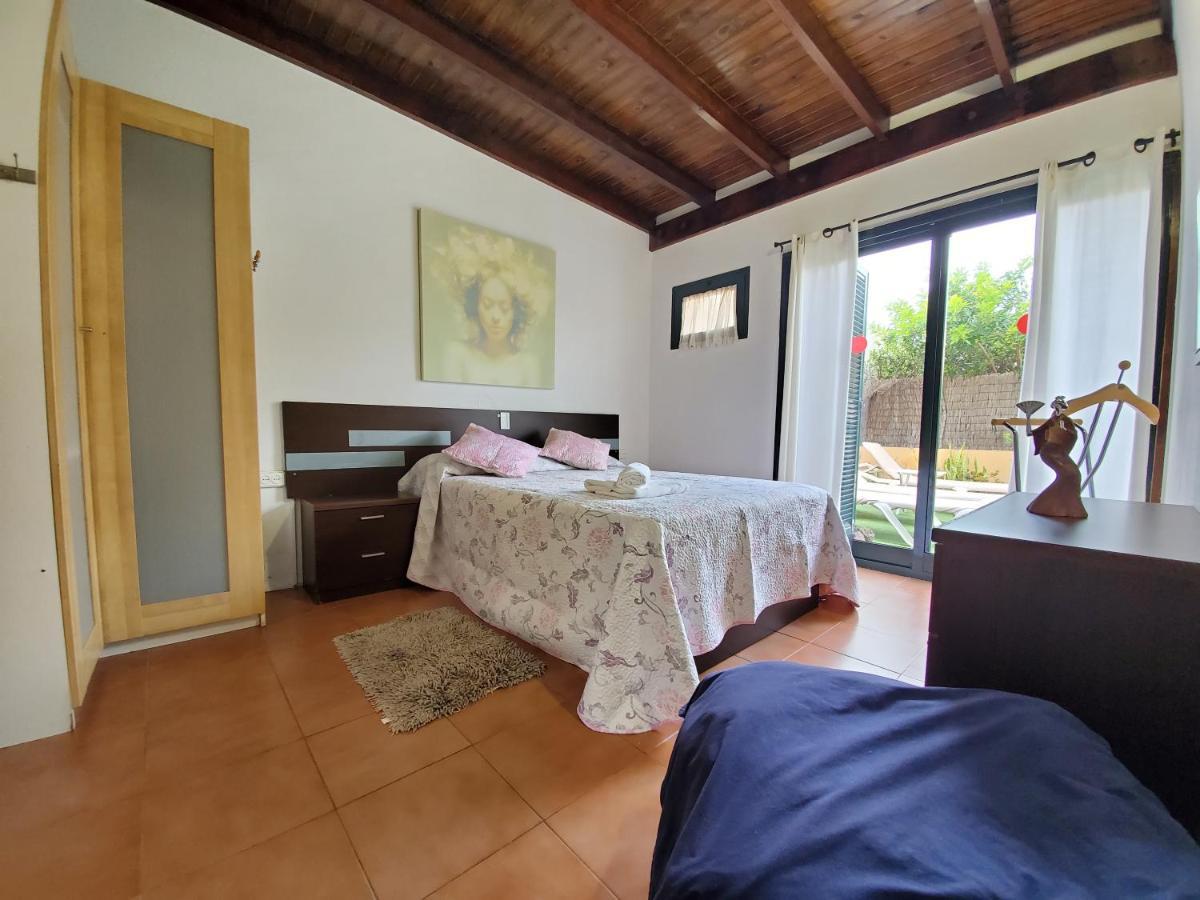 Cuyagua Villa Corralejo Exterior photo
